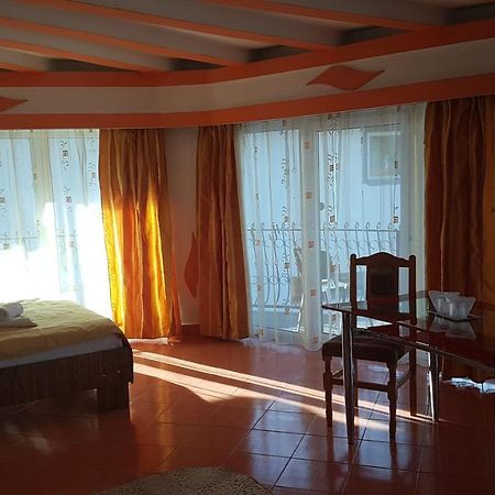 Hotel Pensiunea Casa Noastra Sinaia Zewnętrze zdjęcie
